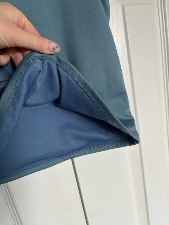 Women’s Sleeveless Crewneck Tank Top in Dusty Blue - Picture 6 of 8